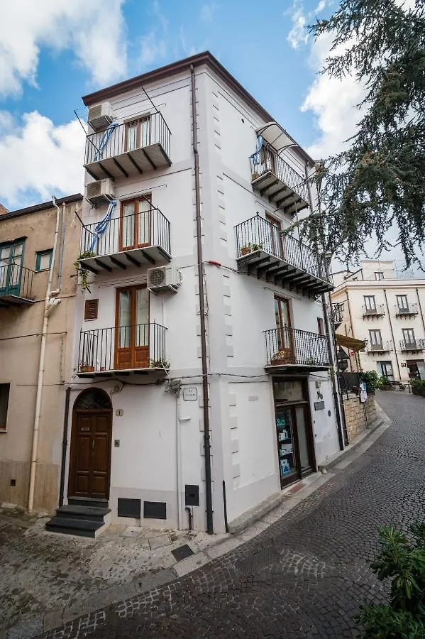 Appartamento Casa Lucia Castelbuono